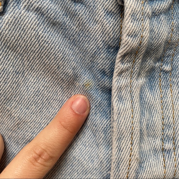 American Apparel Light Wash Button Fly Rolled Cuff Denim Shorts Women’s Size 26 - Picture 4 of 8